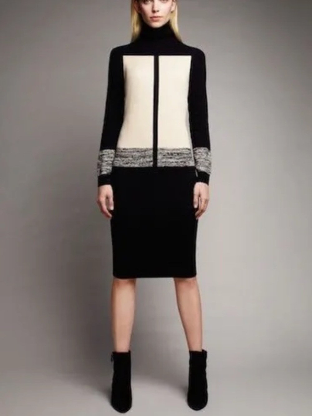 Narciso Rodriguez Black and Cream Long Sleeve Knit Dress. Size S